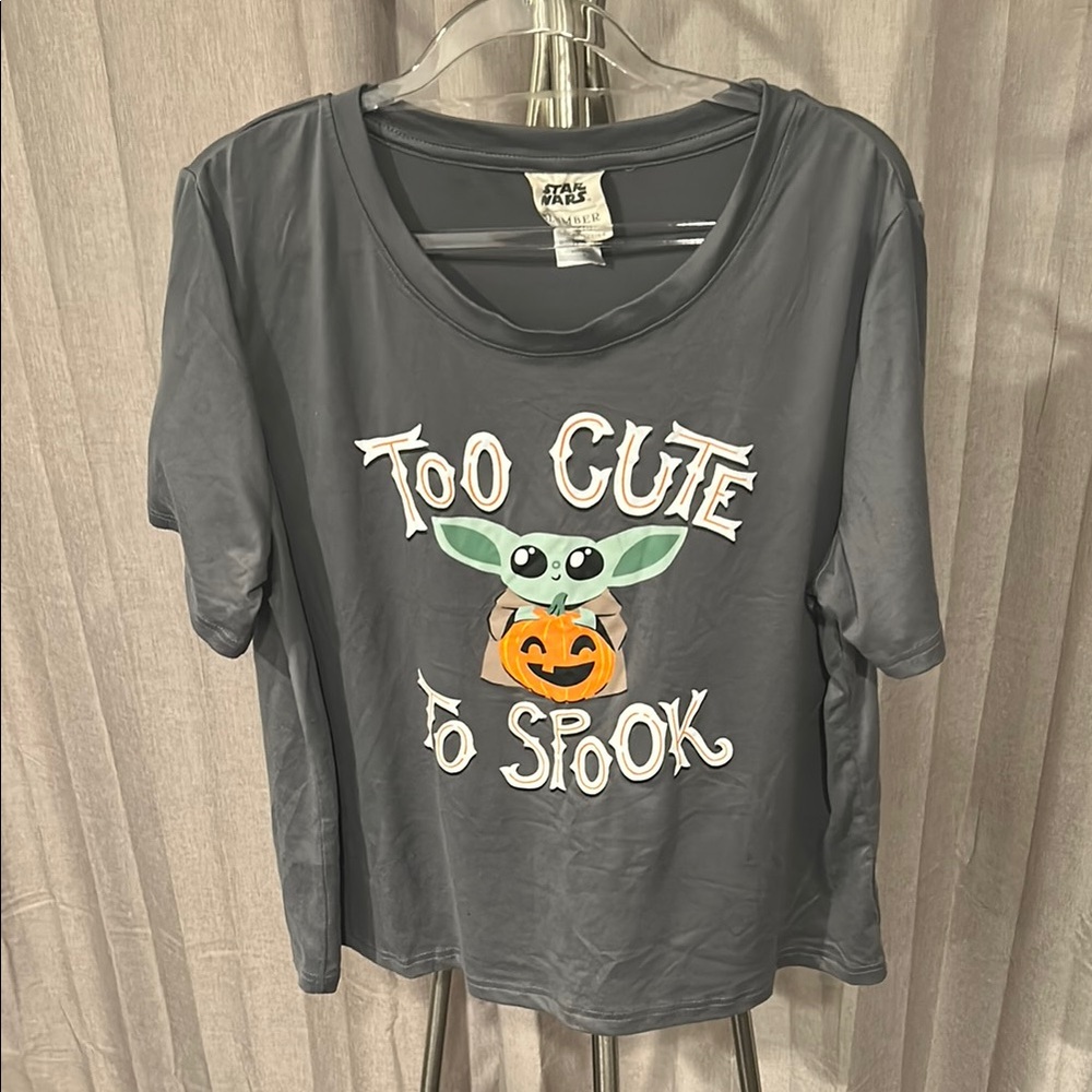 Star‎ Wars Gray Halloween pajama Tee with Baby Yoda
